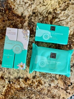 Rituals Luxury Car Scent Gift Set - lotus flower & white tea